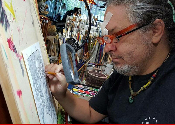 'Batman' Comic Artist -- BAM!!! POW!!! Near-Blind Artist Creates AWESOME Illustrations