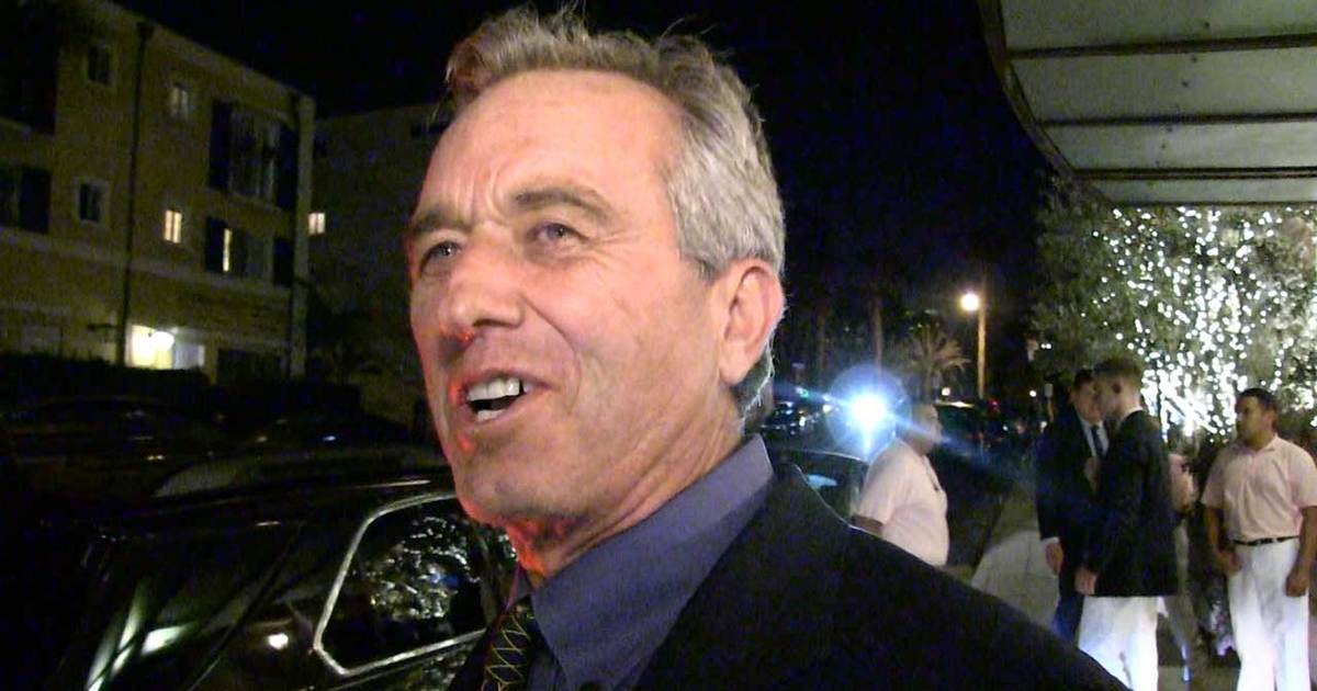 Robert Kennedy Jr. -- Instagram Solution for Daughter Kyra -- Take Her Phone Away!!!