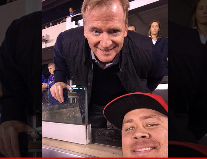 Roger Goodell -- Hey Commish ... Can I Get a Selfie?!