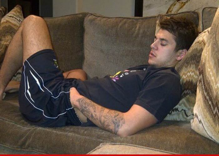 Kourtney Kardashian -- Oh, Brother ... Where For Art Thou? (PHOTO)