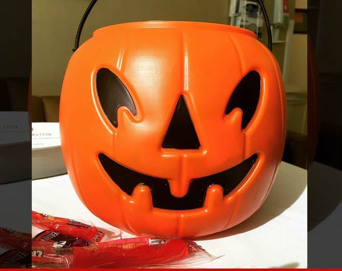 Khloe Kardashian -- Still Lamar's Pumpkin?