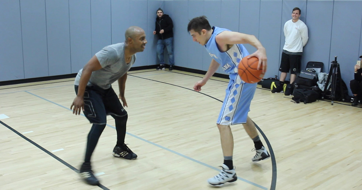 Ex-NBAer Jay Williams -- LOSES BBALL GAME TO MTV STAR ... In EPIC Fashion