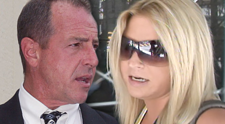 Michael Lohan -- Landlord Says He's a Deadbeat Who Cultivates Mold