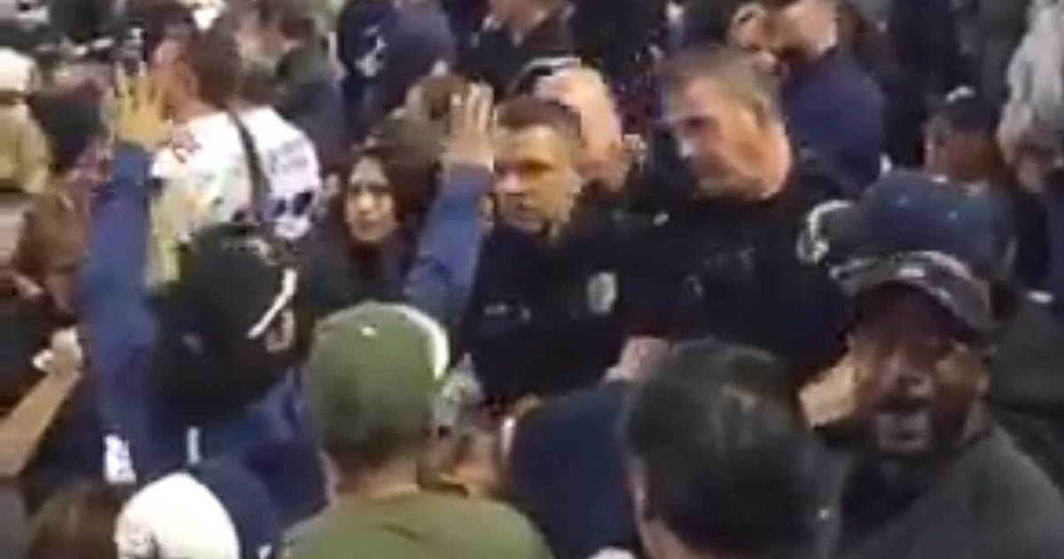 Cowboys vs. Eagles -- Brotherly Brawl ... Busted for Assault