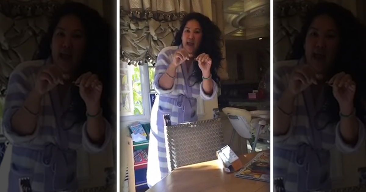 Kimora Lee Simmons -- Sex Ed 101 ... Don't Pop Your Coochie Like A Rubberband!!! (VIDEO)