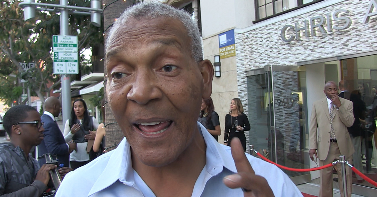 Super Bowl Champ -- NFL Made Me Deaf ... 11 Concussions (VIDEO)