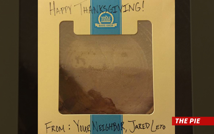 Jared Leto -- Makes Nice with Angry Neighbors ... Offers Peace Pie