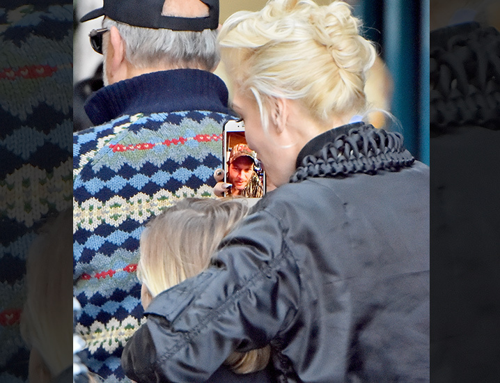 Gwen Stefani -- Blake Makes Me Happy ... at the Happiest Place on Earth