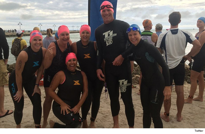 1205-bret-favre-triathlon-twitter-01