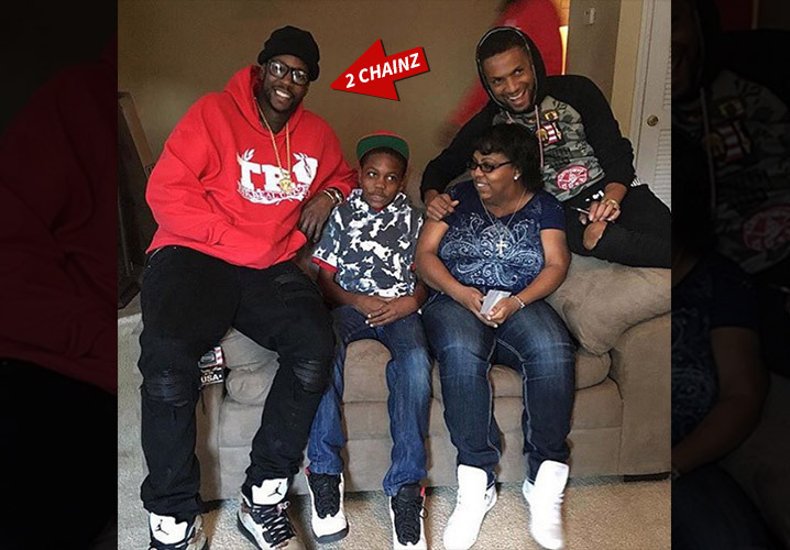 2 Chainz -- I Just Smoked Santa Claus! (PHOTOS & VIDEO)