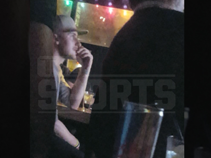 Johnny Manziel -- Hits Late Night Hot Spot ... After Cavs Game