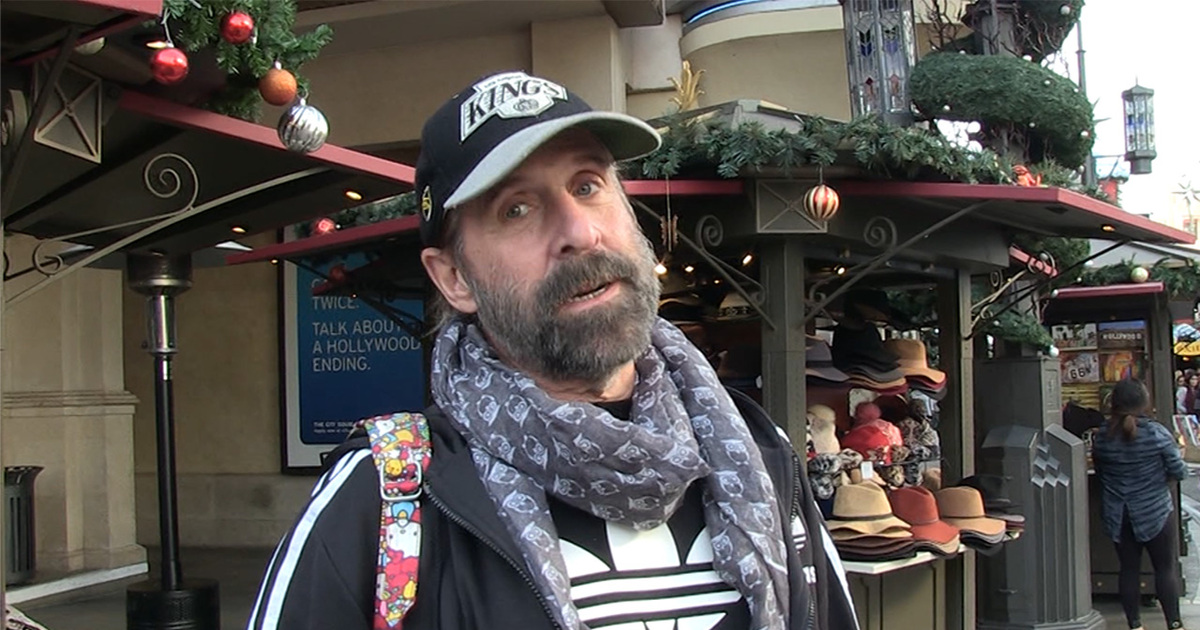 Keanu Reeves -- WHOA ... I'm Really Good at Ping Pong