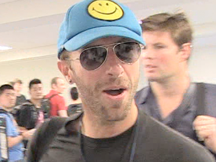 Chris Martin -- Sued By Photog ... You Have a Thing Against the Media