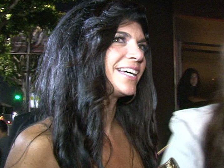 Teresa Giudice -- Jailhouse Makeover Before Release