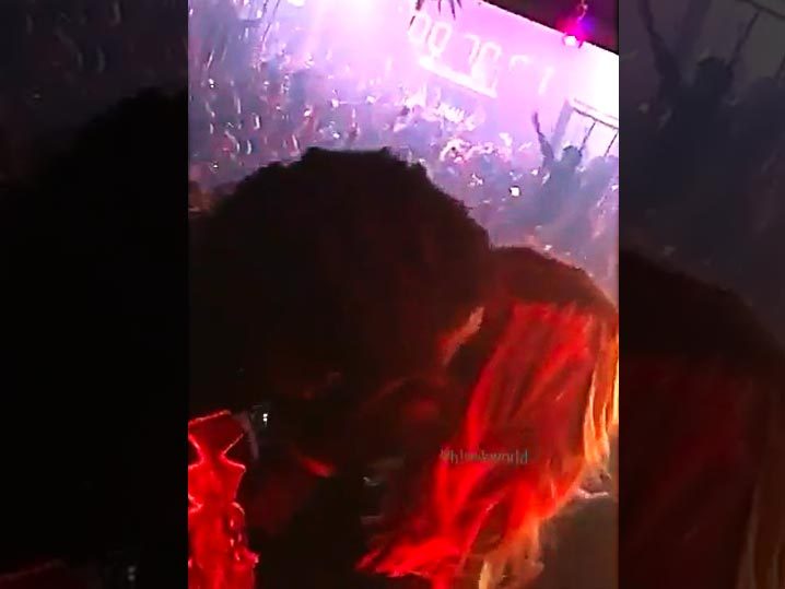 James Harden, Khloe Kardashian -- Lip Locked on New Year's Eve