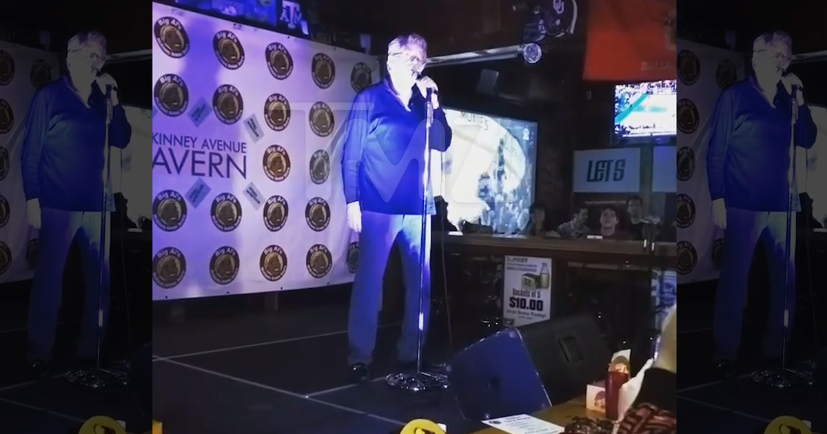 Jerry Springer -- I Can Do A Killer Elvis Impression (VIDEO)