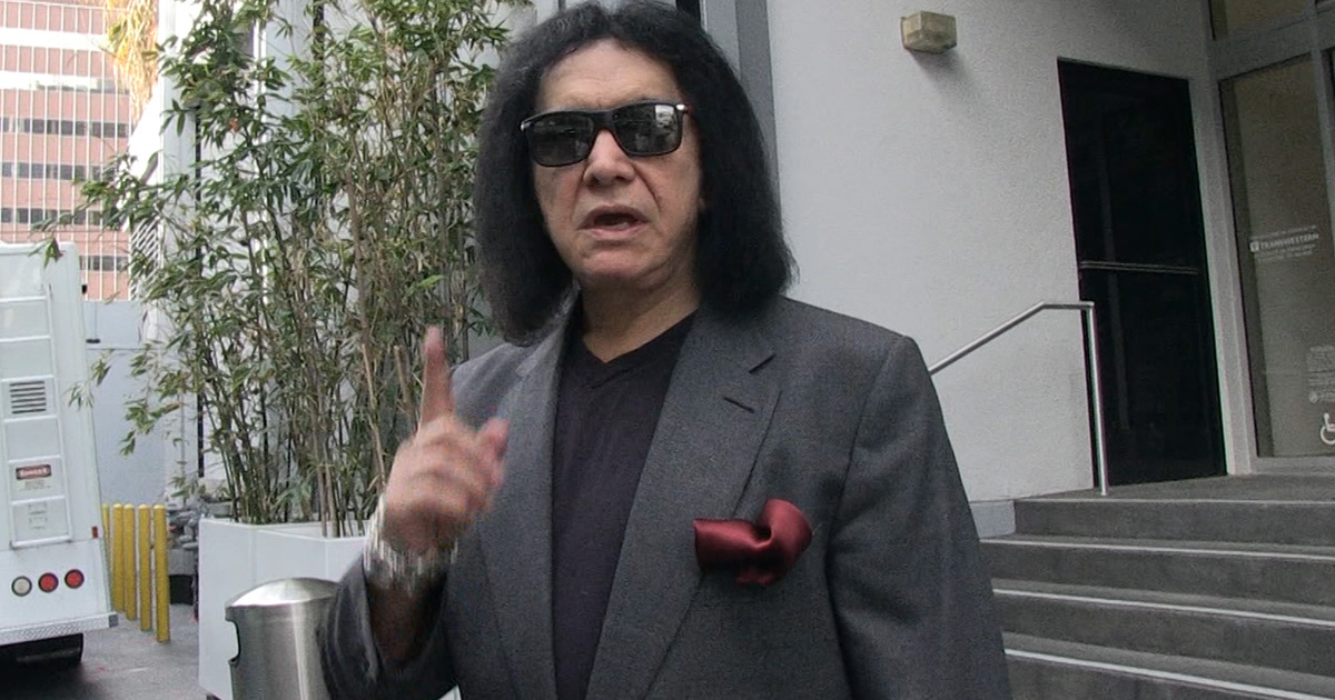 Gene Simmons -- David Bowie Was About More Than the Faaaame (VIDEO)