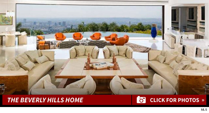 1218-beyonce-jay-z-beverly-hills-home-launch-footer