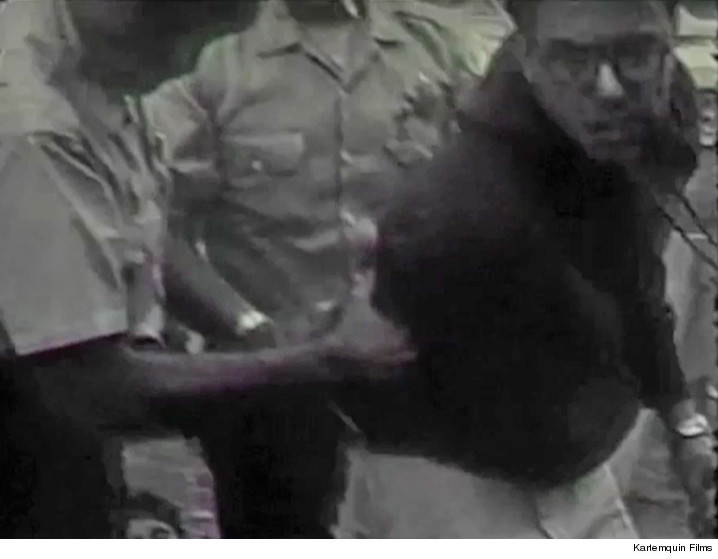 0220_bernie_sanders_arrested