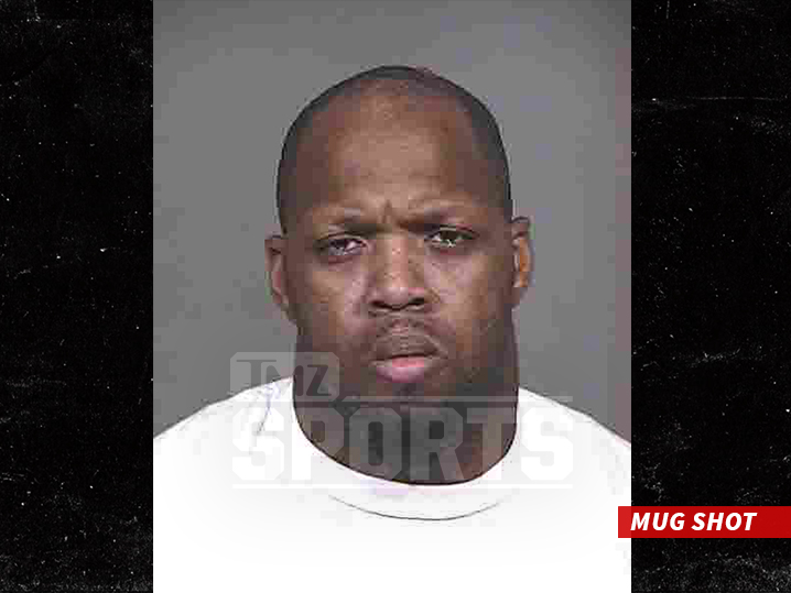 0304-terrell-suggs-mug-01