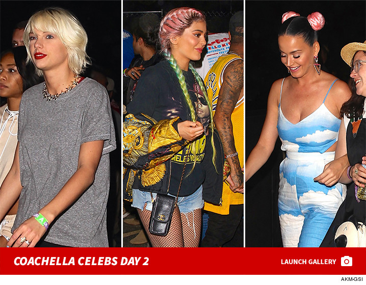 041716-coachella-gallery-launch-akm-02