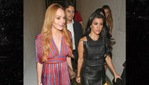 Lindsay Lohan -- Just Like Old Times with Kourtney Kardashian ... But We're Old(er) (PHOTO)
