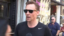 Tom Hiddleston -- Welcome to Life with Taylor Swift (VIDEO)