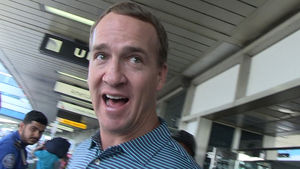 Peyton Manning -- 'I Think Von Miller Will Re-Sign' ... 'Both Sides Want It'