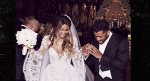 Ciara & Russell Wilson -- MARRIED!!! (PHOTOS)