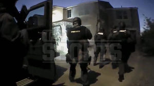 NFL's Davone Bess -- Video Of SWAT Team Raid ... During Arizona Standoff