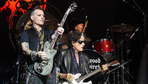 Joe Perry Collapses at Concert ... Possible Cardiac Arrest