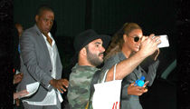 Jay Z -- Manhandles Crazed Beyonce Fan (VIDEO)
