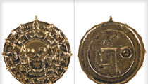 'Pirates of the Caribbean' Medallion Expected to Haul in a Bundle (PHOTOS)