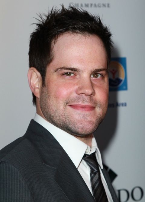 Mike Comrie Photos | Photo 3 | TMZ.com