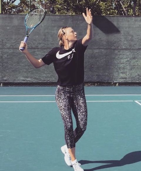 maria sharapova flirting With her victory at roland garros, maria sharapova has regained the number one world tennis ranking flirting & dating body language secret. maria sharapova flirting With her victory at roland garros, maria sharapova has regained the number one world tennis ranking flirting & dating body language secret.