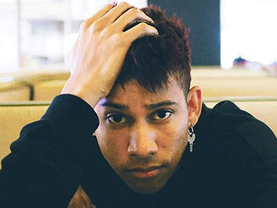 CW 'Flash' Star Comes Out As Bisexual