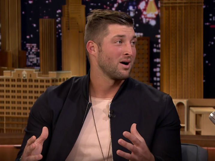Tim Tebow Surprises 'Inspirational' Fan with Prom Dance (VIDEO) - TMZ.com