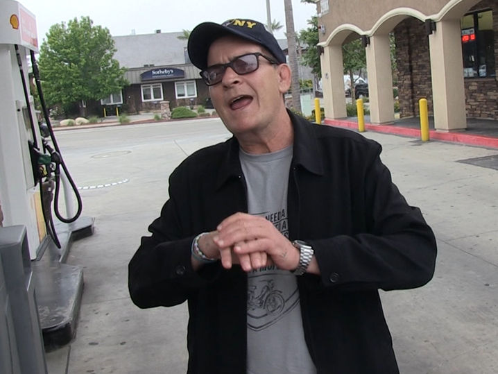 Charlie Sheen Says Original Cast All Coming Back For 'Major ... - TMZ.com