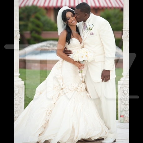 Antonio Gates' Wedding Photos -- TOUCHDOWN!