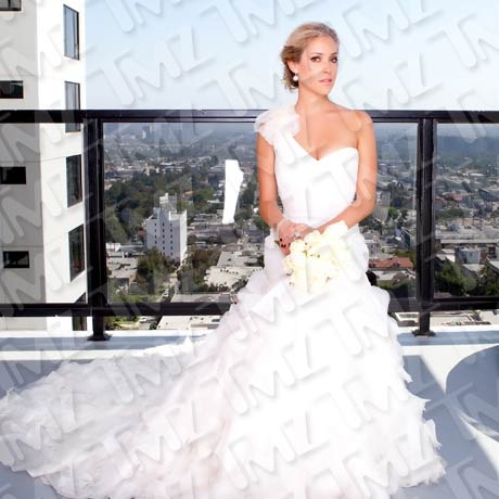 Kristin Cavallari -- The TRAGIC Wedding Dress Photos
